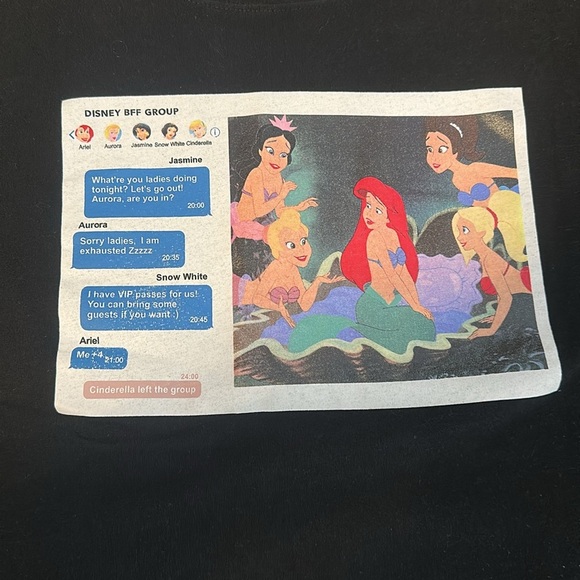 Rare ZARA Disney Princess Group Chat Tee – Black – Size Large - Picture 3 of 8